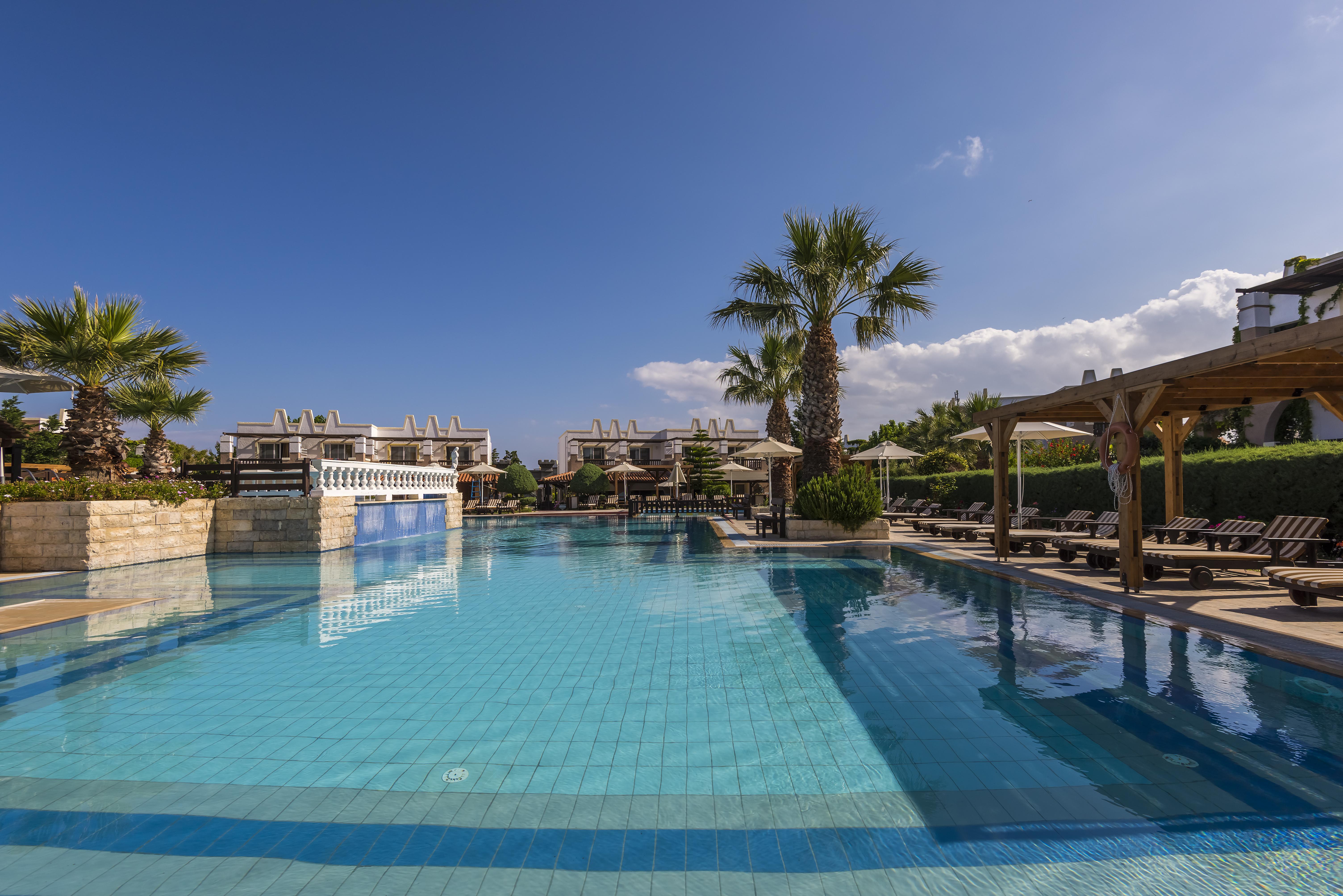 Gaia Royal Resort